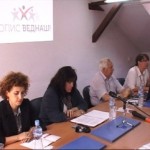 Пописот не им оди во прилог на политичките елити
